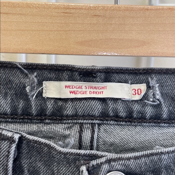 Levi's - Wedgie Straight Denim Jeans - Light Black - 30x26 - Picture 4 of 14